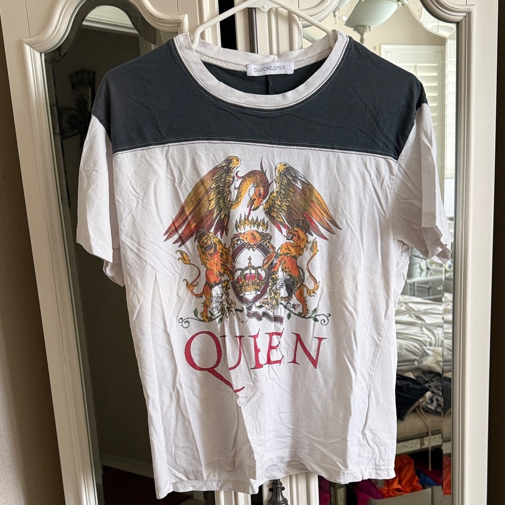 Daydreamer White & Navy Ringer Tee Queen